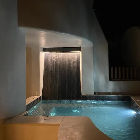 Areos Luxury Apartment Vothon